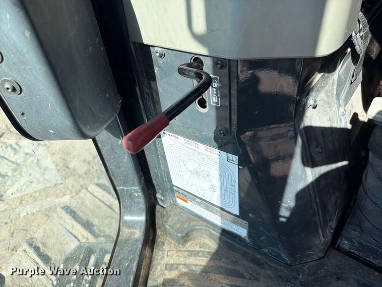 image for item DV7421 2021 Komatsu D39PX-24 dozer