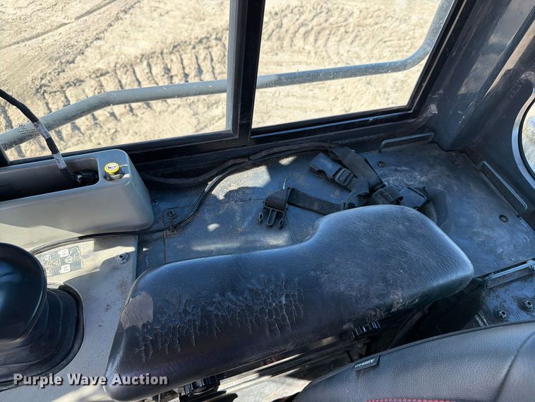 image for item DV7421 2021 Komatsu D39PX-24 dozer
