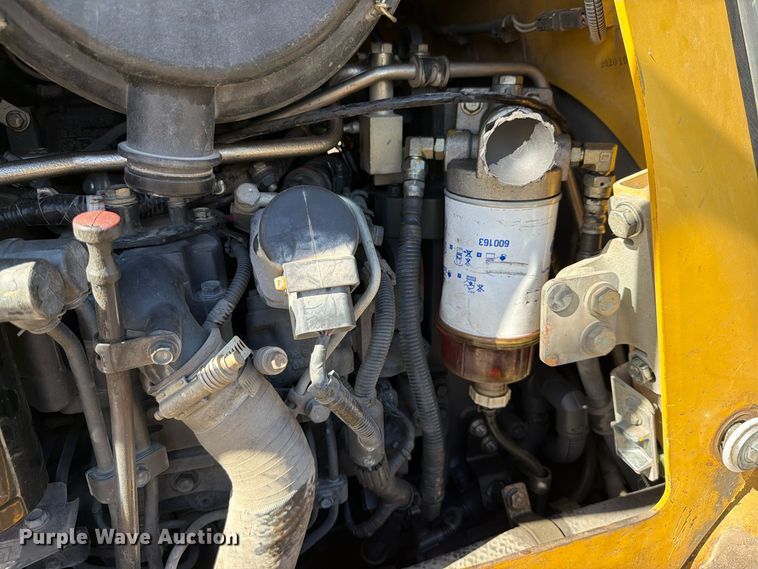 image for item DV7421 2021 Komatsu D39PX-24 dozer