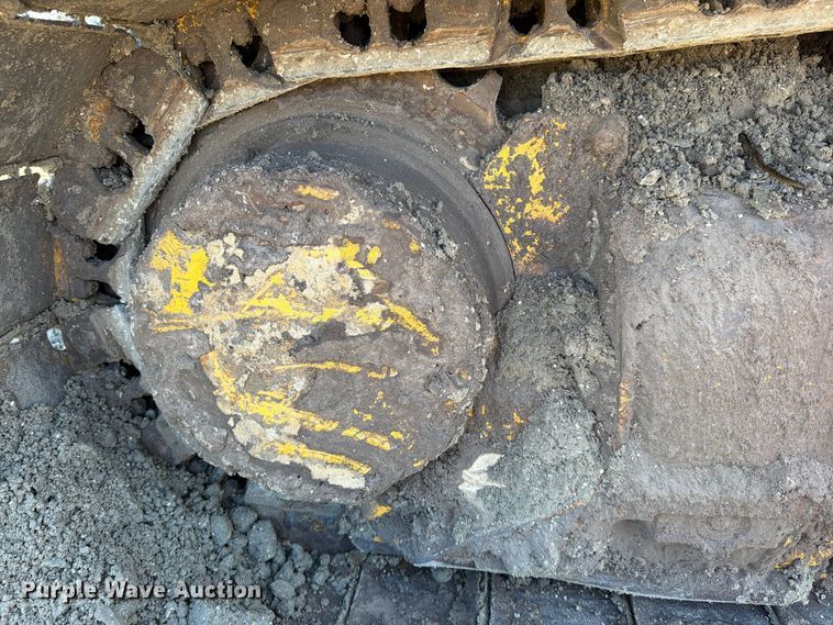 image for item DV7421 2021 Komatsu D39PX-24 dozer