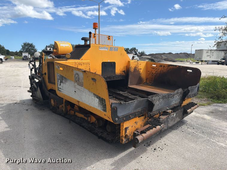 image for item DV7424 2016 Lee-Boy 8616B paver