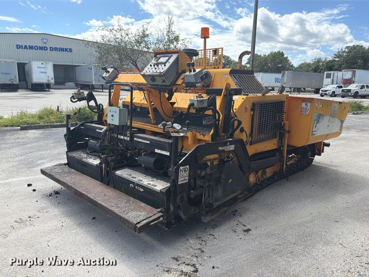image for item DV7424 2016 Lee-Boy 8616B paver
