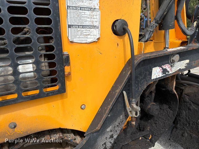 image for item DV7424 2016 Lee-Boy 8616B paver