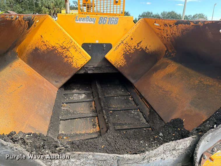 image for item DV7424 2016 Lee-Boy 8616B paver