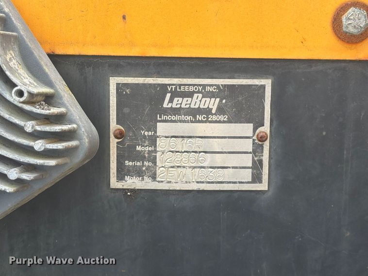 image for item DV7424 2016 Lee-Boy 8616B paver