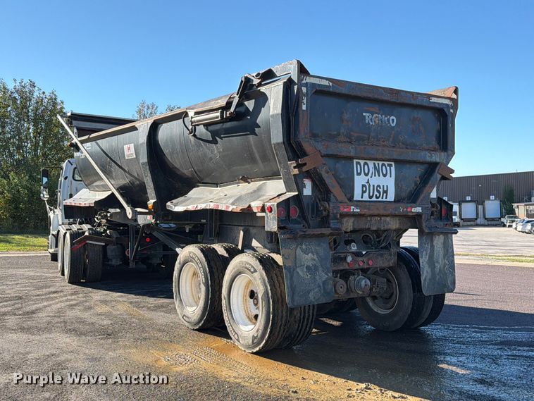image for item DZ4858 2014 Ranco end dump trailer