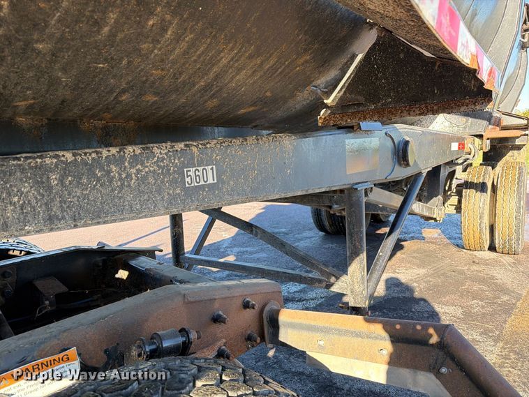 image for item DZ4858 2014 Ranco end dump trailer