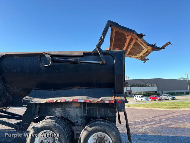 image for item DZ4858 2014 Ranco end dump trailer