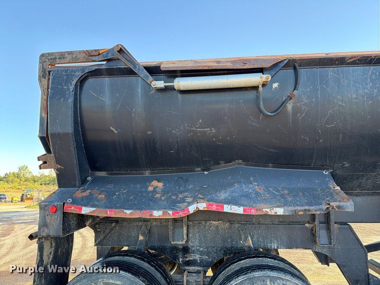 image for item DZ4858 2014 Ranco end dump trailer