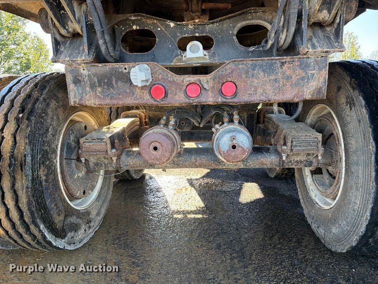 image for item DZ4858 2014 Ranco end dump trailer
