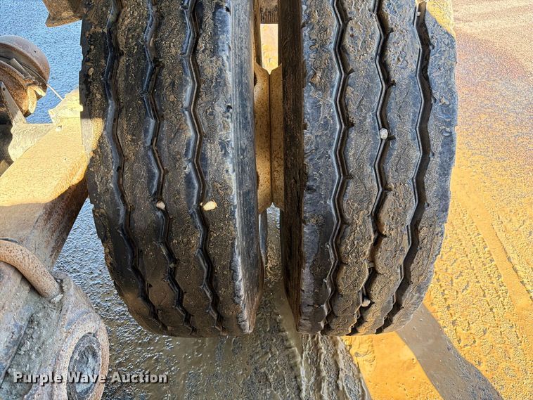 image for item DZ4858 2014 Ranco end dump trailer