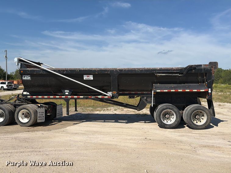 image for item DZ4859 2010 Manac HRS28 end dump trailer
