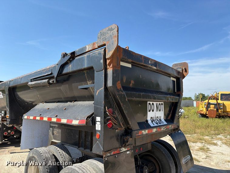image for item DZ4859 2010 Manac HRS28 end dump trailer