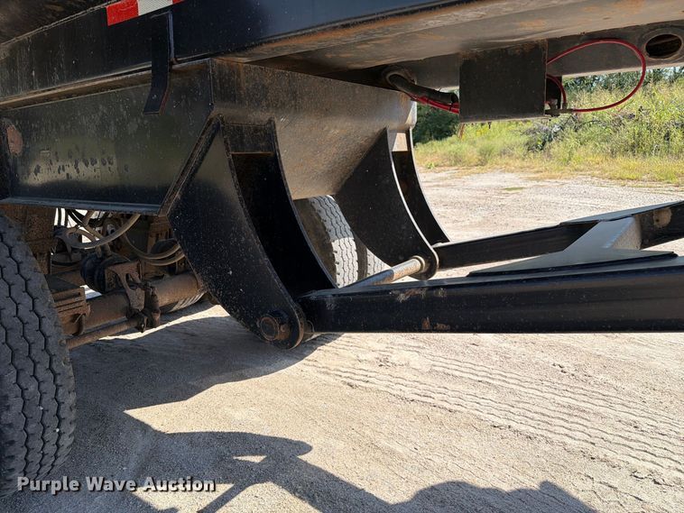 image for item DZ4859 2010 Manac HRS28 end dump trailer