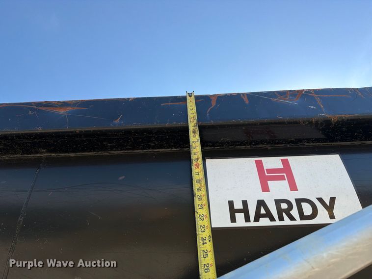 image for item DZ4859 2010 Manac HRS28 end dump trailer