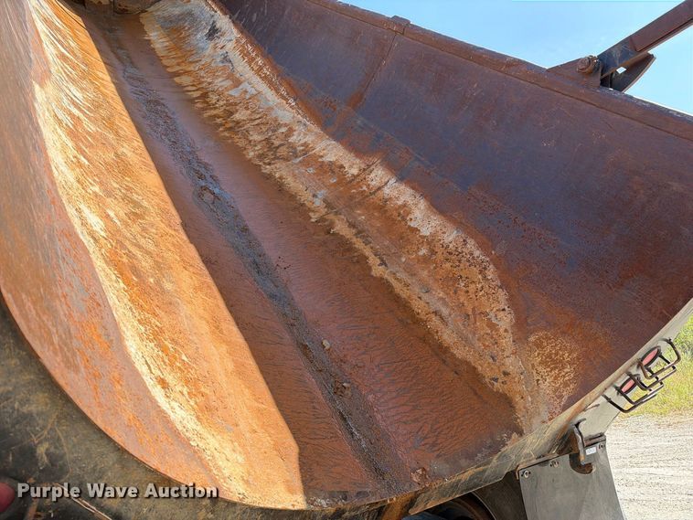 image for item DZ4859 2010 Manac HRS28 end dump trailer