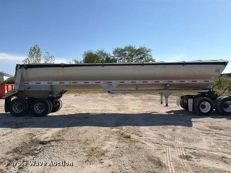 image for item DZ4860 2013 Travis S/97 end dump trailer