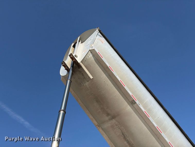 image for item DZ4860 2013 Travis S/97 end dump trailer