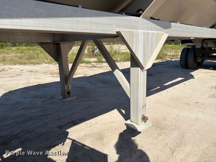 image for item DZ4860 2013 Travis S/97 end dump trailer