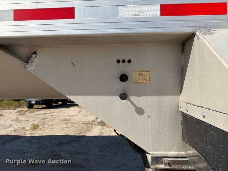image for item DZ4860 2013 Travis S/97 end dump trailer