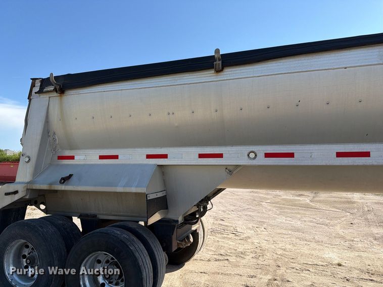 image for item DZ4860 2013 Travis S/97 end dump trailer