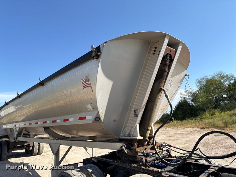 image for item DZ4860 2013 Travis S/97 end dump trailer