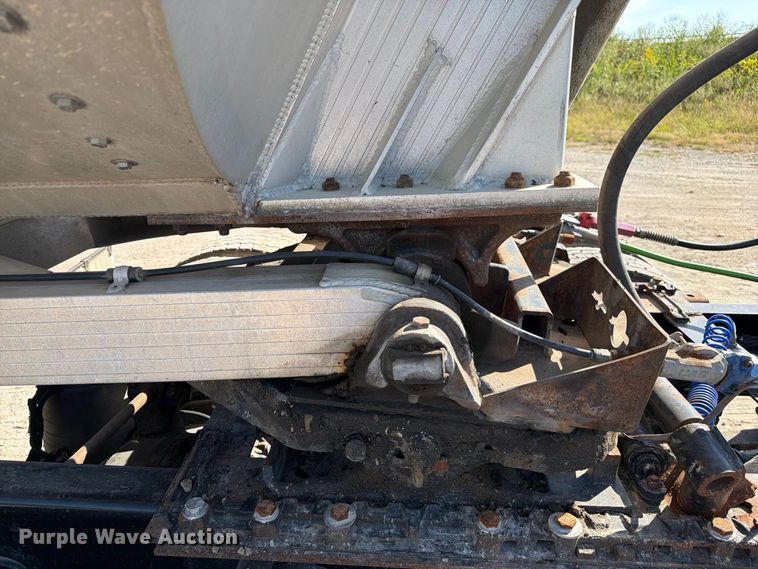 image for item DZ4860 2013 Travis S/97 end dump trailer