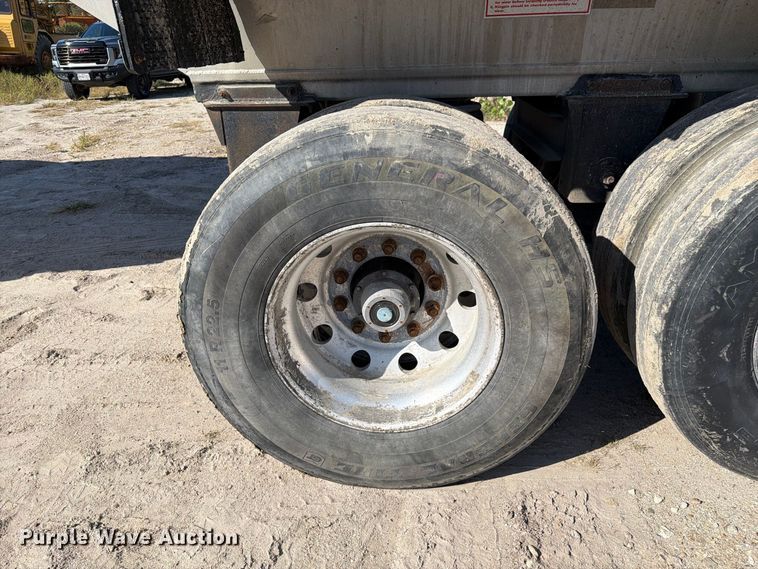 image for item DZ4860 2013 Travis S/97 end dump trailer