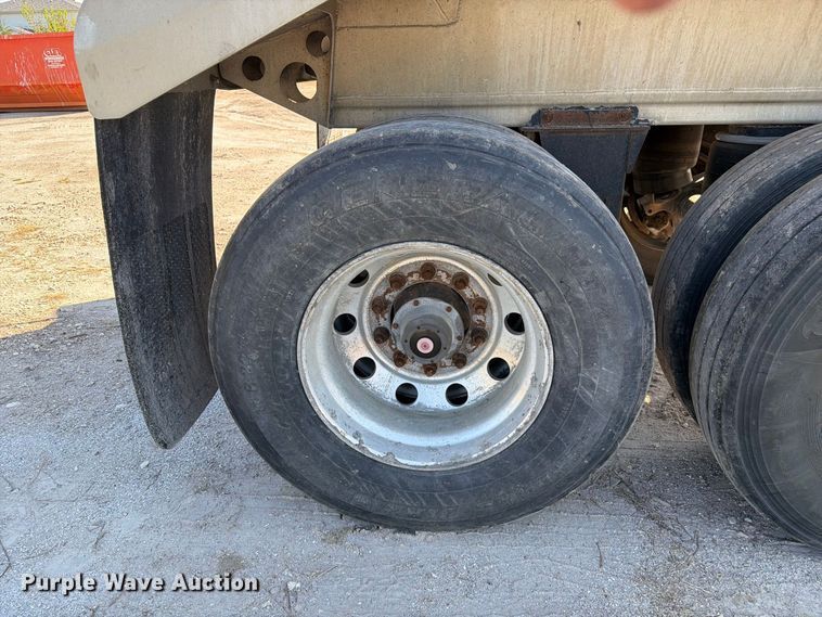 image for item DZ4860 2013 Travis S/97 end dump trailer