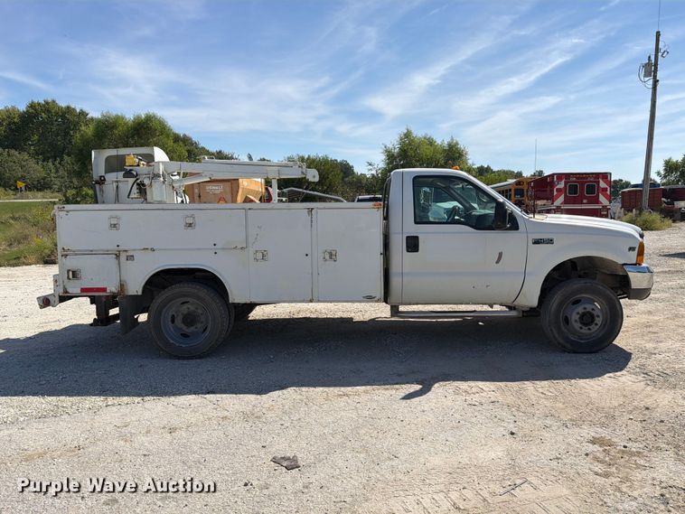 image for item DZ4904 1999 Ford F-450 XL Super Duty utility / service truck