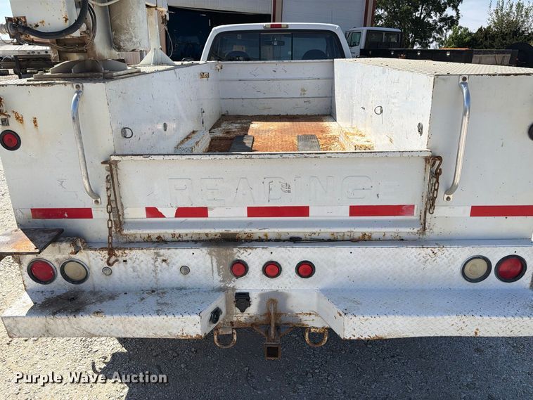 image for item DZ4904 1999 Ford F-450 XL Super Duty utility / service truck