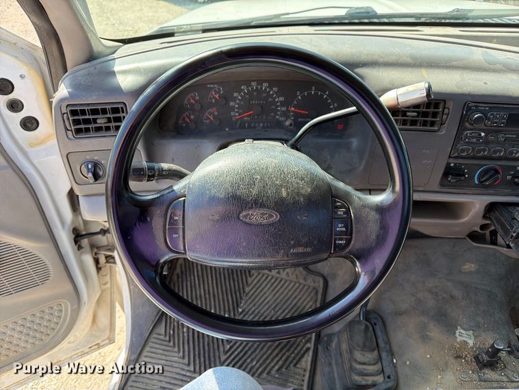 image for item DZ4904 1999 Ford F-450 XL Super Duty utility / service truck