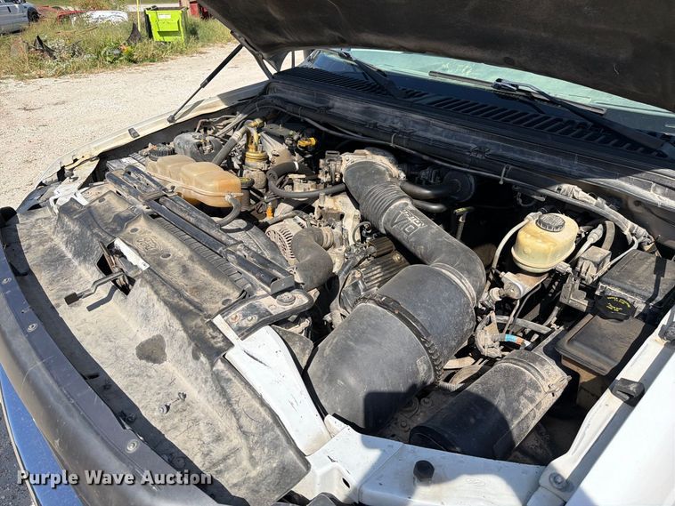 image for item DZ4904 1999 Ford F-450 XL Super Duty utility / service truck