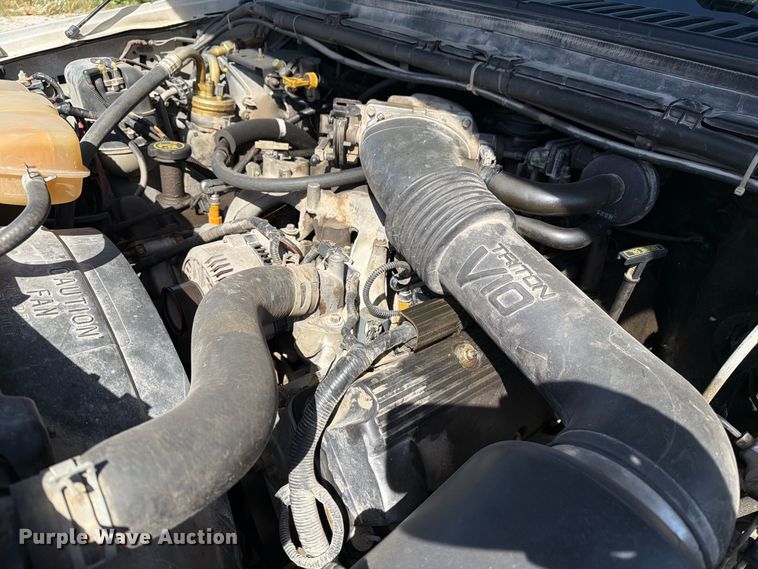 image for item DZ4904 1999 Ford F-450 XL Super Duty utility / service truck