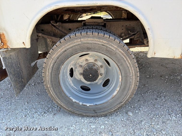 image for item DZ4904 1999 Ford F-450 XL Super Duty utility / service truck