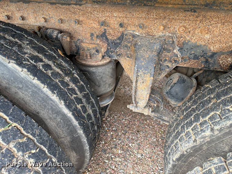 image for item EA0602 2006 Western Star 4900 dump truck