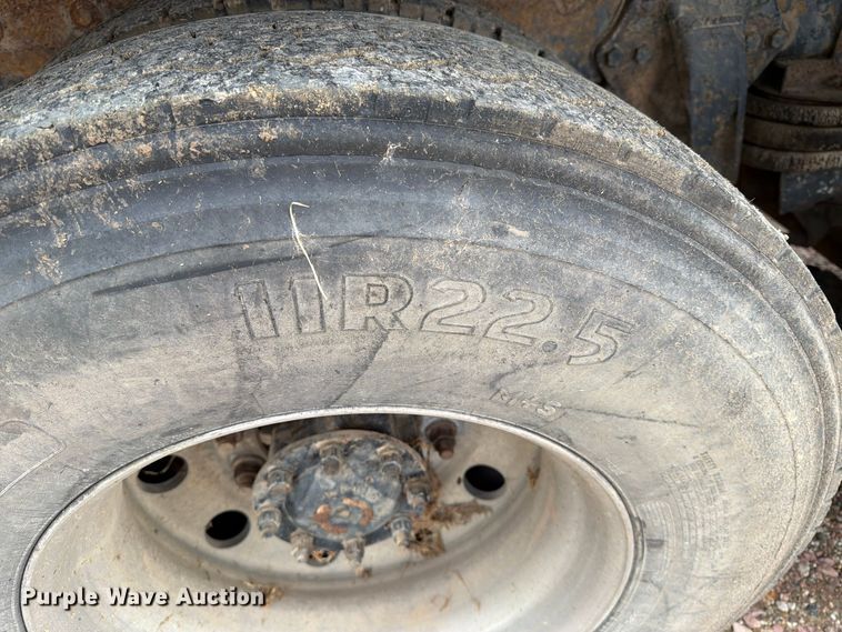 image for item EA0602 2006 Western Star 4900 dump truck