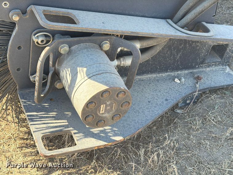 image for item EA7419 2022 CNH Industrial XXX skid steer broom
