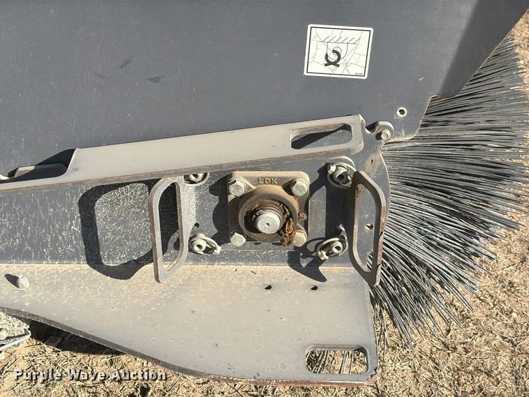 image for item EA7419 2022 CNH Industrial XXX skid steer broom