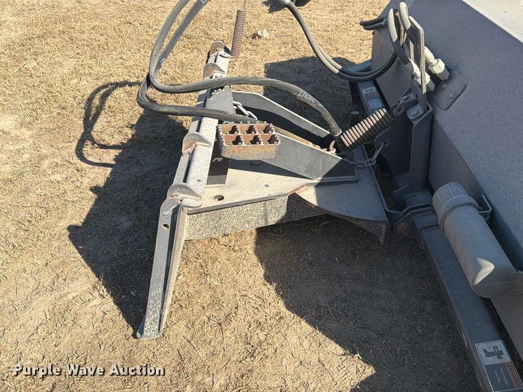 image for item EA7419 2022 CNH Industrial XXX skid steer broom