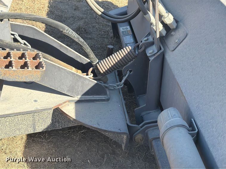 image for item EA7419 2022 CNH Industrial XXX skid steer broom