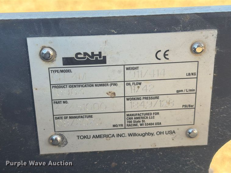 image for item EA7421 2023 Case CH-4M skid steer breaker