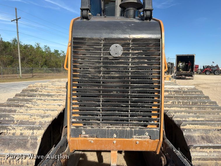 image for item EA7427 2020 Case 2050M dozer