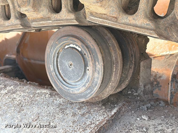 image for item EA7427 2020 Case 2050M dozer