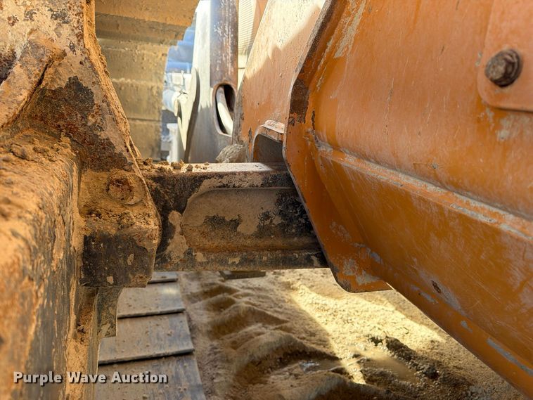 image for item EA7427 2020 Case 2050M dozer