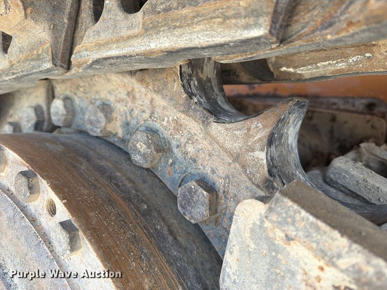 image for item EA7427 2020 Case 2050M dozer