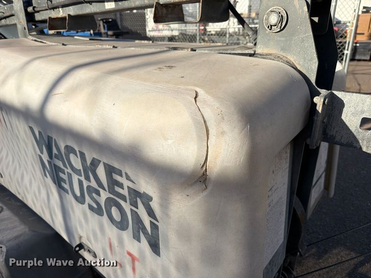 image for item EL2671 2014 Wacker Neuson LTN6L light plant