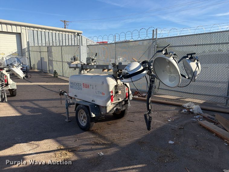 image for item EL2672 2014 Wacker Neuson LTN6L light plant