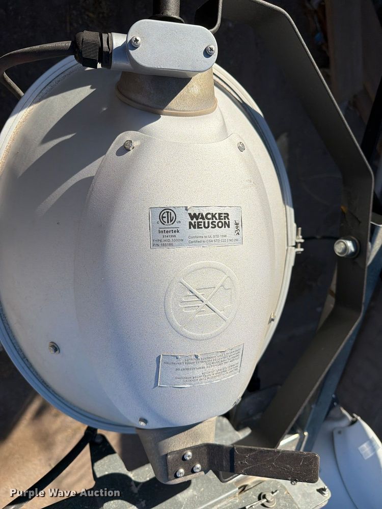 image for item EL2672 2014 Wacker Neuson LTN6L light plant
