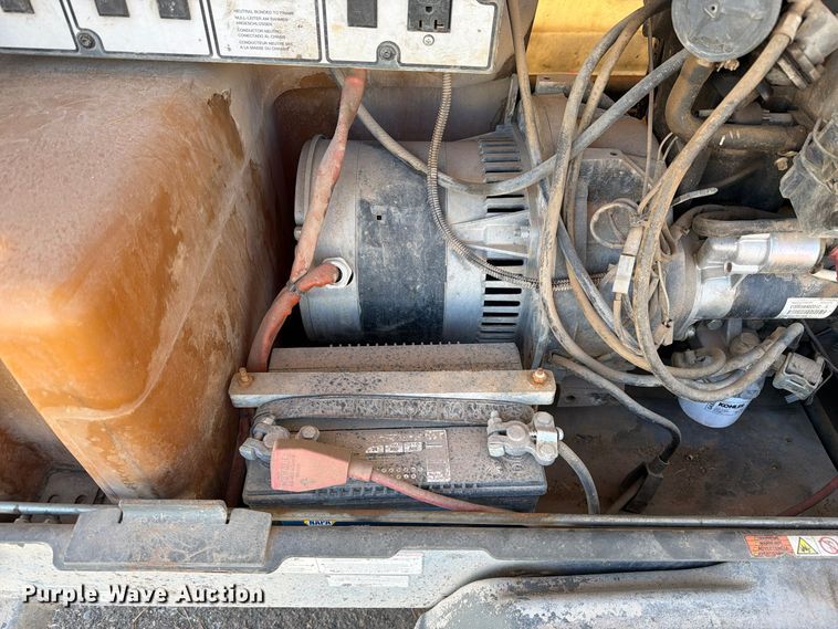image for item EL2672 2014 Wacker Neuson LTN6L light plant
